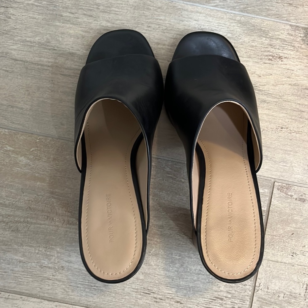 Pour la victoire black leather mule 9
